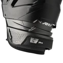 Bauer Supreme M5 Pro Intermediate Ice Hockey Shin Guards -Hockey Shop M5PRO SR shin cap flex detail d679ccc8 beac 4139 a957 e1eee5fb3984