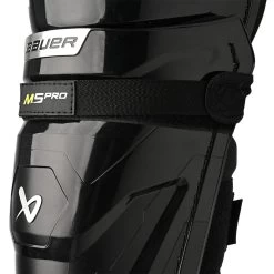 Bauer Supreme M5 Pro Intermediate Ice Hockey Shin Guards -Hockey Shop M5PRO SR strap detail 65c989d8 1026 4d5d b6b3 36c527aa74a5