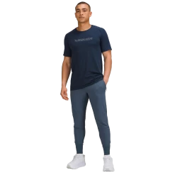 BAUER // Lululemon Metal Vent Tech Short Sleeve Tee SS22 17 BAUER // Lululemon Metal Vent Tech Short Sleeve Tee SS22 -Hockey Shop MetalventSS navy 2
