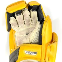 Bauer Vapor 2X Pro - Used Pro Stock Goalie Blocker (Black/Green/Yellow) -Hockey Shop Photo2023 04 27 22828PM