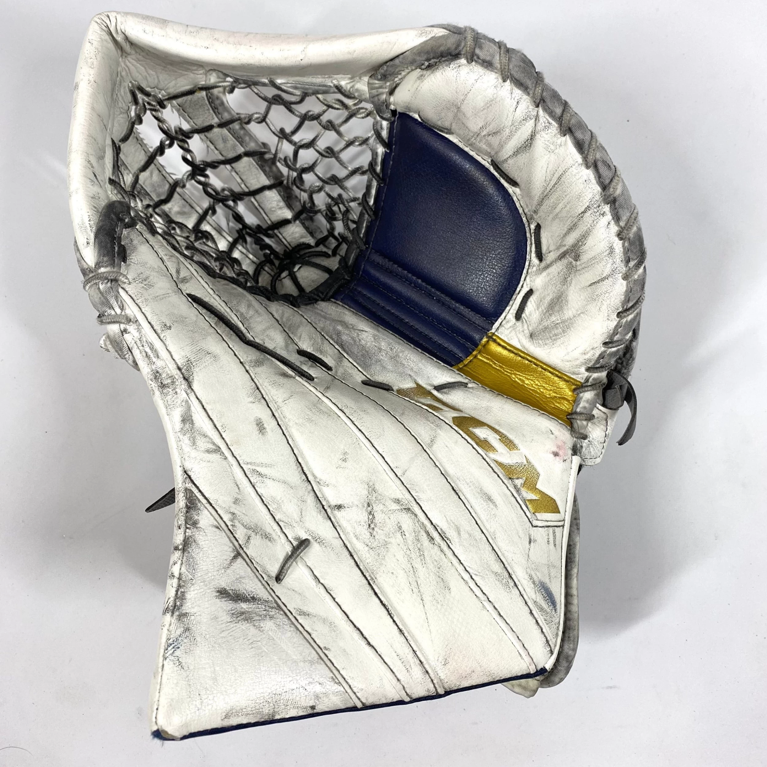 CCM Extreme Flex 5 - Used Pro Stock Goalie Glove (White/Gold/Navy) 1 CCM Extreme Flex 5 - Used Pro Stock Goalie Glove (White/Gold/Navy)