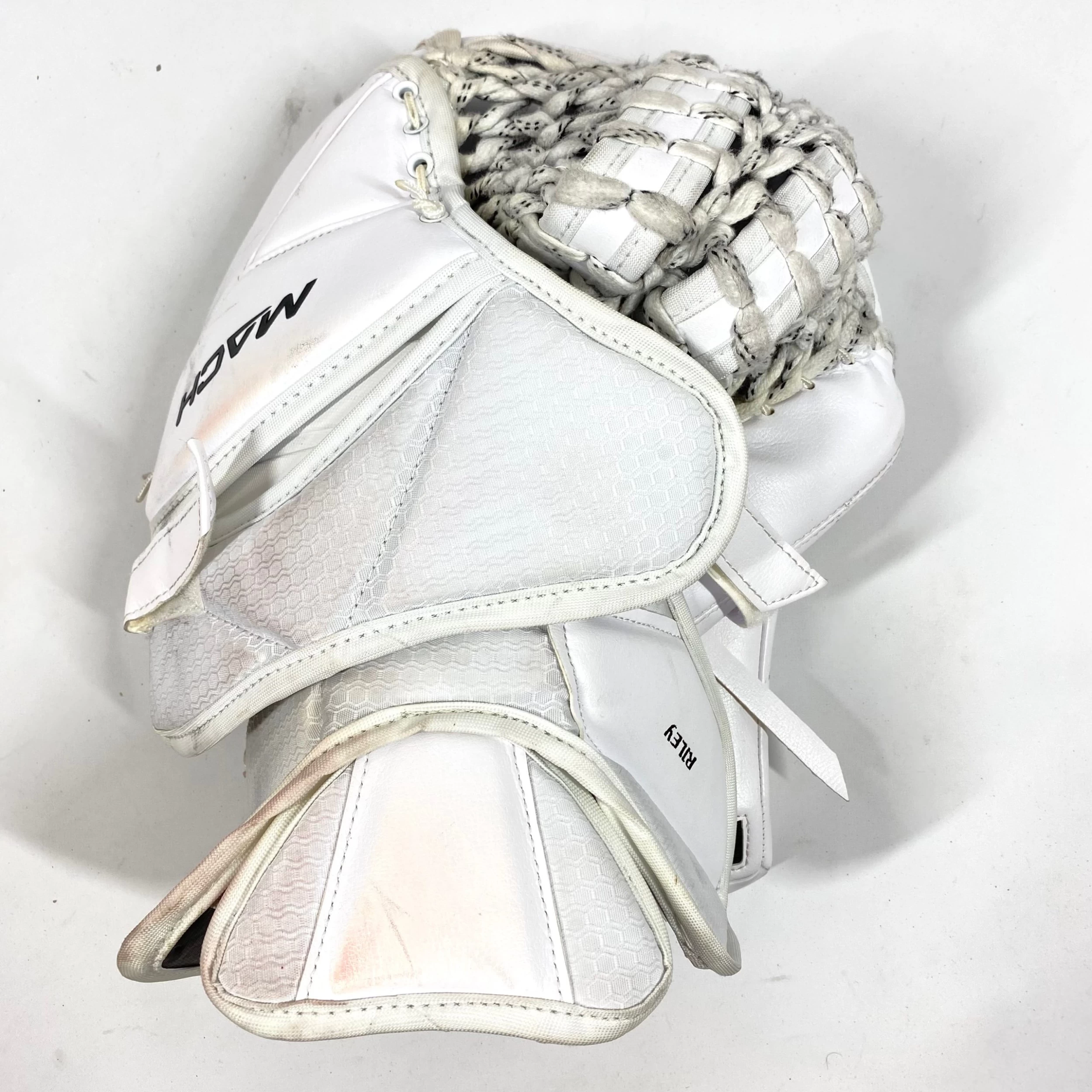 Bauer Supreme Mach - Used Pro Stock Goalie Glove (White/Red/Black) 2 Bauer Supreme Mach - Used Pro Stock Goalie Glove (White/Red/Black) - Image 2