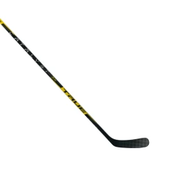 TRUE Catalyst 3X Intermediate Ice Hockey Stick -Hockey Shop catalyst3 thumbnail 1 1 170fafb0 9164 4bb1 aa9f 3ad614e7dab5