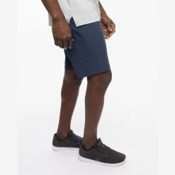 BAUER // TRAVIS MATHEW STARNES SHORT BLACK -Hockey Shop starnesshort indigo 2